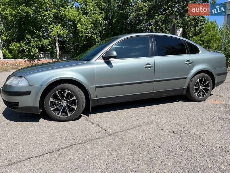 Volkswagen Passat 2004