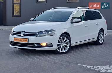 Універсал Volkswagen Passat 2012 в 