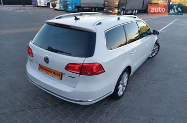 Універсал Volkswagen Passat 2012 в 