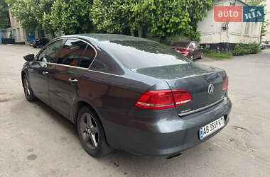 Седан Volkswagen Passat 2013 в 