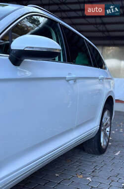 Универсал Volkswagen Passat 2015 в Харькове