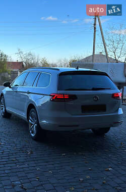 Универсал Volkswagen Passat 2015 в Харькове