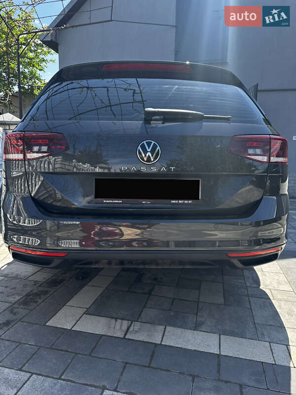 Универсал Volkswagen Passat 2021 в Львове