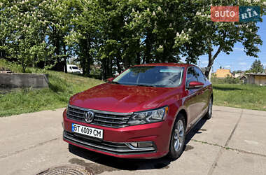 Седан Volkswagen Passat 2015 в Кривом Роге