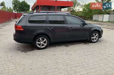 Універсал Volkswagen Passat 2011 в 