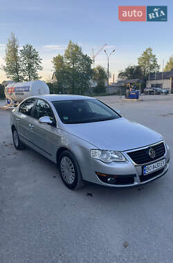 Седан Volkswagen Passat 2006 в Збаражі