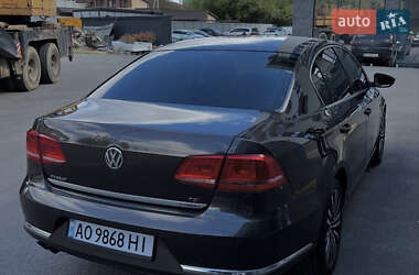 Седан Volkswagen Passat 2013 в 