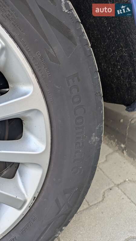 Седан Volkswagen Passat 2016 в Луцке