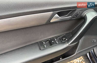 Універсал Volkswagen Passat 2012 в 