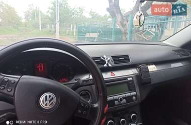 Седан Volkswagen Passat 2007 в 