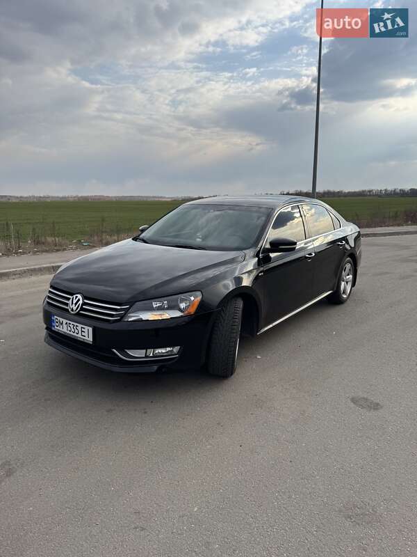 Седан Volkswagen Passat 2015 в Сумах