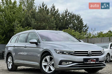 Универсал Volkswagen Passat 2022 в 