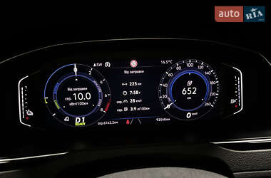 Седан Volkswagen Passat 2020 в 
