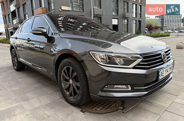 Седан Volkswagen Passat 2018 в 