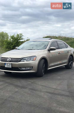 Седан Volkswagen Passat 2014 в Чернигове