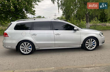 Универсал Volkswagen Passat 2012 в 