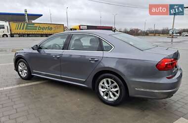 Седан Volkswagen Passat 2016 в 