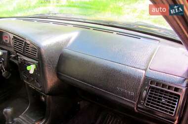 Універсал Volkswagen Passat 1996 в 
