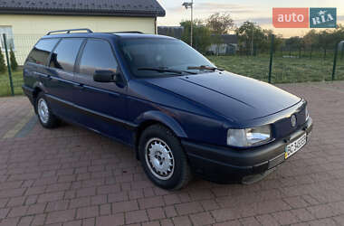 Універсал Volkswagen Passat 1991 в Стрию