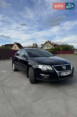 Седан Volkswagen Passat 2007 в Києві