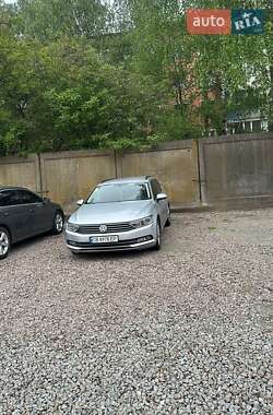 Универсал Volkswagen Passat 2015 в Прилуках