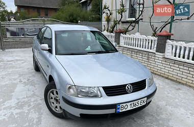 Седан Volkswagen Passat 1998 в 