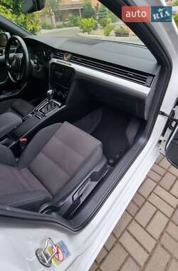 Универсал Volkswagen Passat 2018 в 