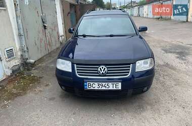 Универсал Volkswagen Passat 2002 в Львове