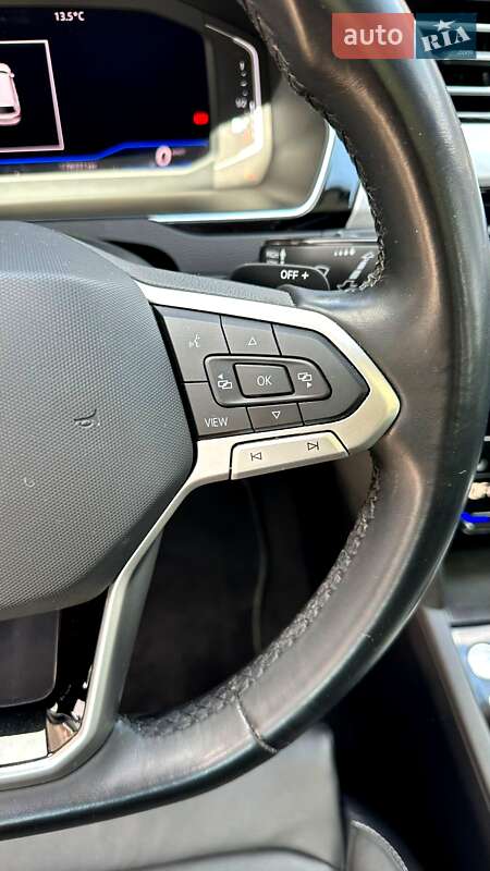 Універсал Volkswagen Passat 2021 в Дніпрі