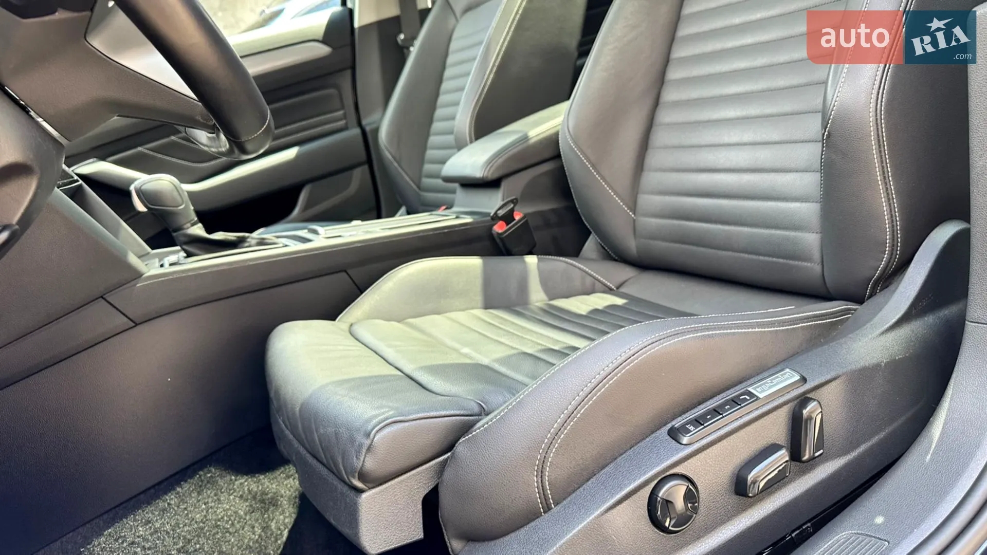 2021 Volkswagen Passat - мініатюра 66