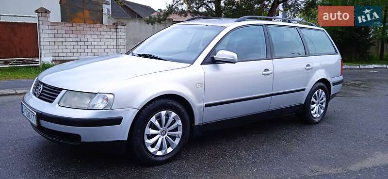 Универсал Volkswagen Passat 2000 в Славуте