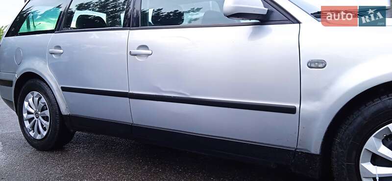 Универсал Volkswagen Passat 2000 в Славуте