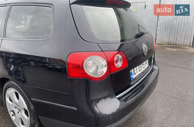 Універсал Volkswagen Passat 2010 в 