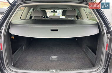 Універсал Volkswagen Passat 2010 в 