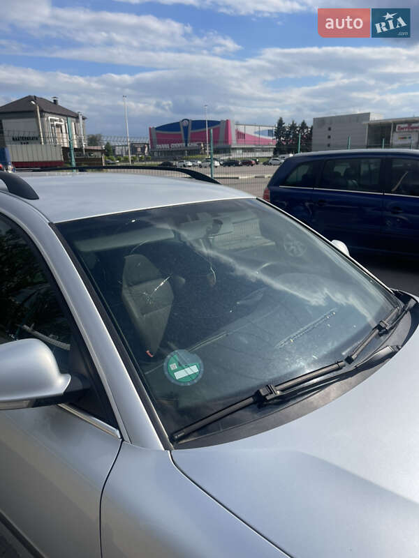 Универсал Volkswagen Passat 2004 в Запорожье