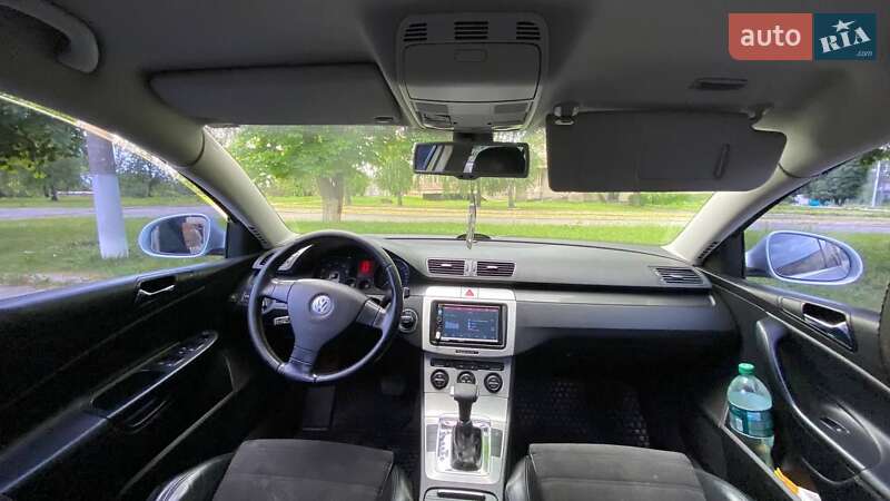 Седан Volkswagen Passat 2006 в Путивле