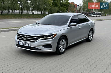 Седан Volkswagen Passat 2020 в 