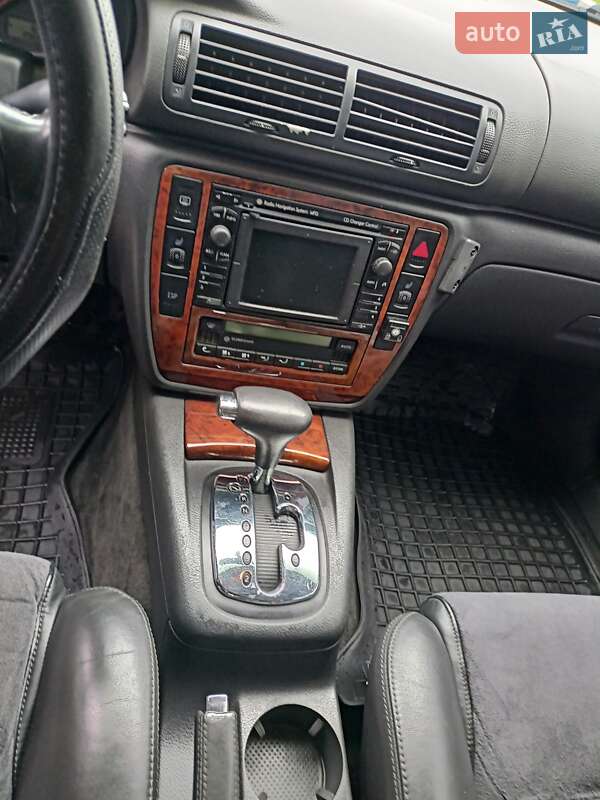 Седан Volkswagen Passat 2004 в Харькове