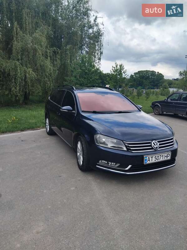 Универсал Volkswagen Passat 2013 в Ивано-Франковске