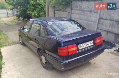 Седан Volkswagen Passat 1994 в Виннице