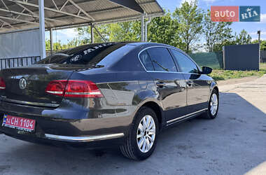 Седан Volkswagen Passat 2011 в 