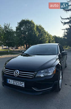 Седан Volkswagen Passat 2013 в Киеве