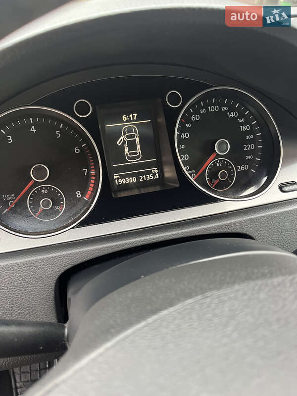 Универсал Volkswagen Passat 2009 в Перегинском