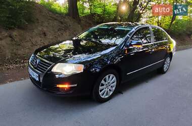 Седан Volkswagen Passat 2008 в Мукачевому