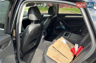 Седан Volkswagen Passat 2013 в 
