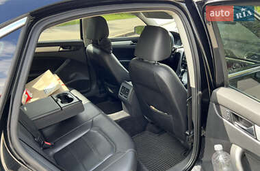 Седан Volkswagen Passat 2013 в 