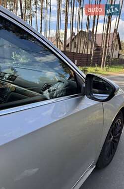 Седан Volkswagen Passat 2017 в 