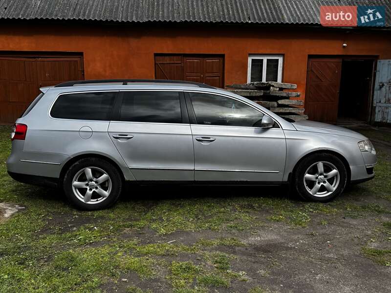 Універсал Volkswagen Passat 2005 в Дубні