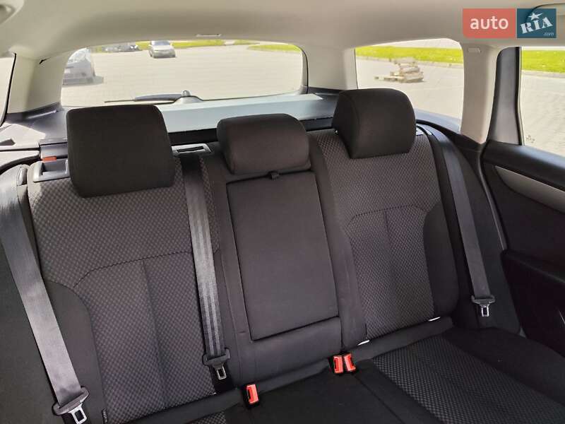 Универсал Volkswagen Passat 2012 в Львове