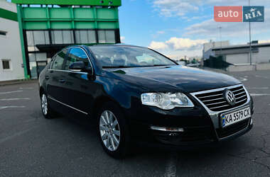 Седан Volkswagen Passat 2009 в Киеве